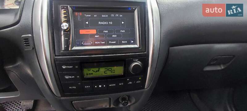 Мінівен Mazda Premacy 2005 в Чернівцях