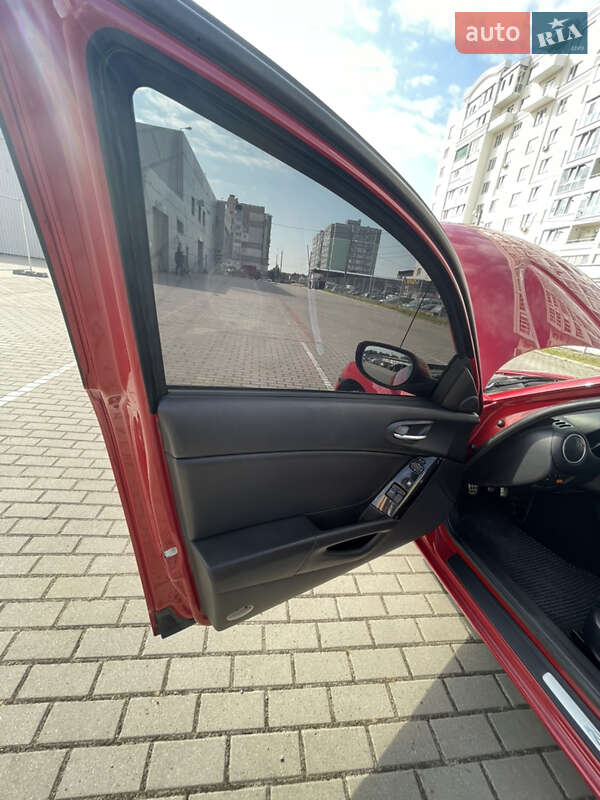 Купе Mazda RX-8 2005 в Чернігові