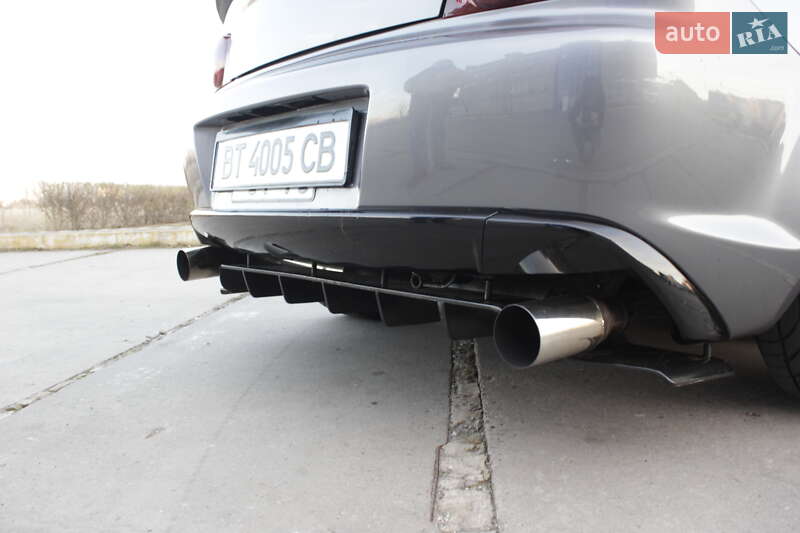 Купе Mazda RX-8 2004 в Херсоні