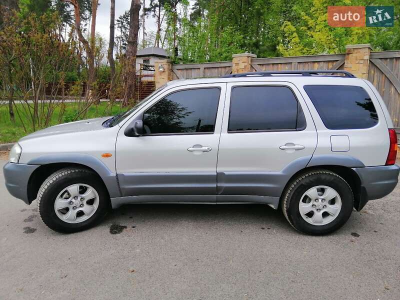 Внедорожник / Кроссовер Mazda Tribute 2002 в Ирпене
