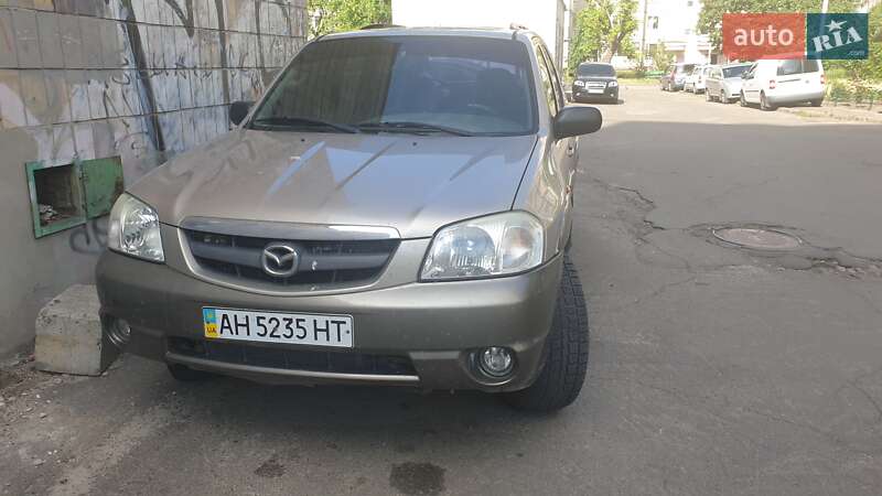 Позашляховик / Кросовер Mazda Tribute 2003 в Києві