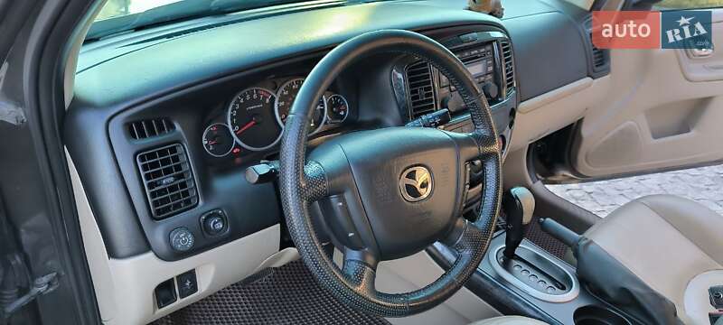 Внедорожник / Кроссовер Mazda Tribute 2005 в Хмельницком