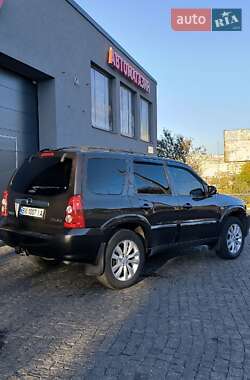 Внедорожник / Кроссовер Mazda Tribute 2005 в Хмельницком