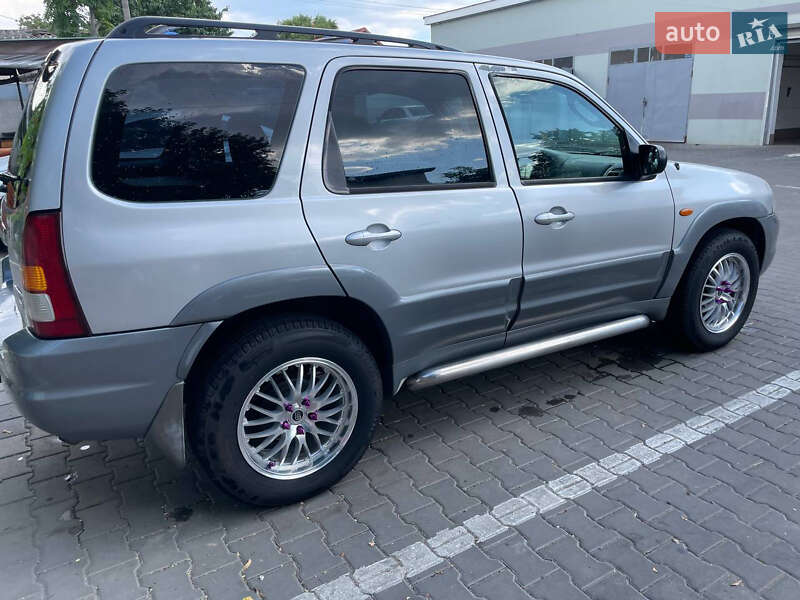 Mazda Tribute 2003