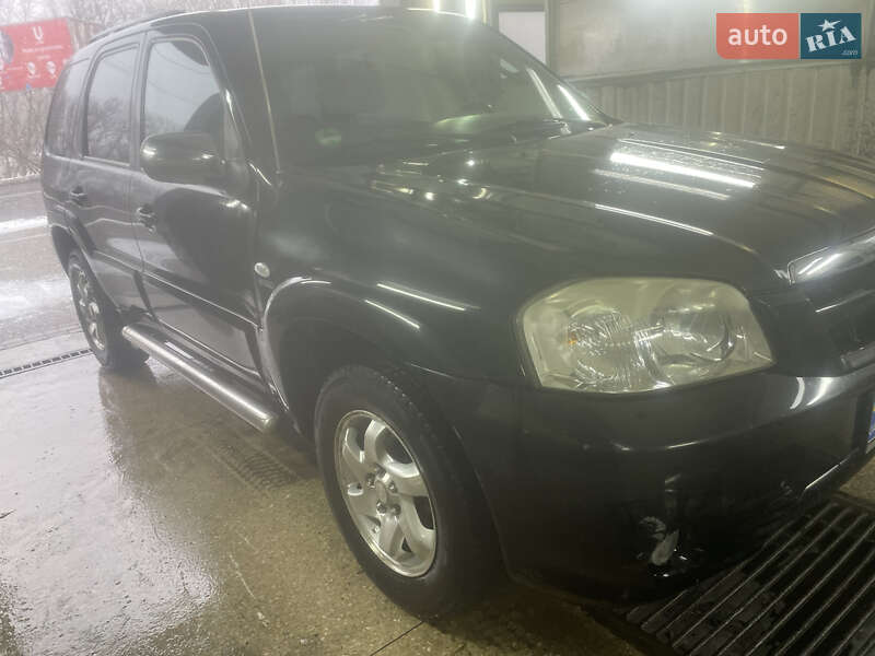 Внедорожник / Кроссовер Mazda Tribute 2004 в Луцке