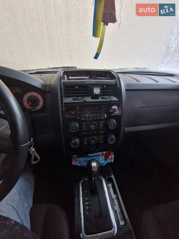 Внедорожник / Кроссовер Mazda Tribute 2012 в Жмеринке