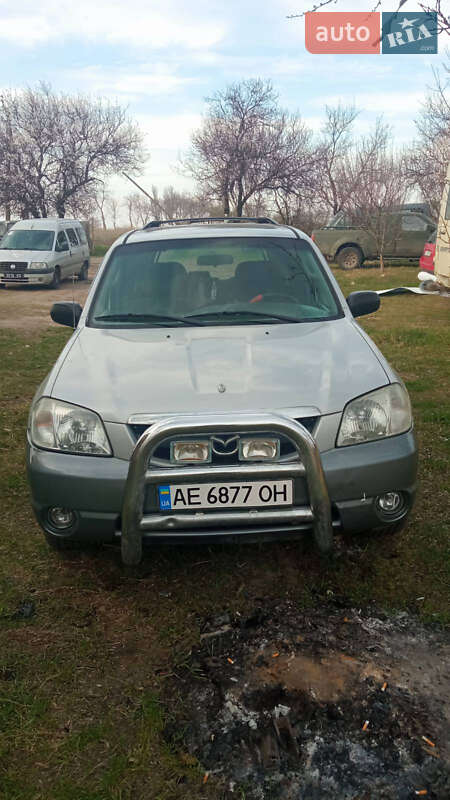Позашляховик / Кросовер Mazda Tribute 2001 в 