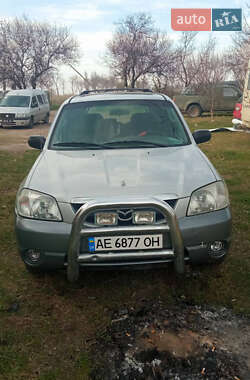 Позашляховик / Кросовер Mazda Tribute 2001 в 