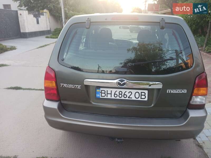 Mazda Tribute 2002
