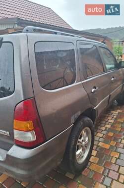Внедорожник / Кроссовер Mazda Tribute 2002 в Черновцах