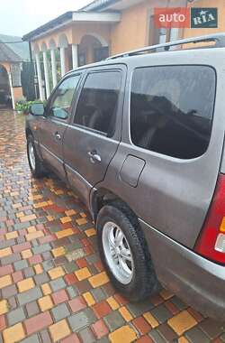 Внедорожник / Кроссовер Mazda Tribute 2002 в Черновцах