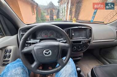 Внедорожник / Кроссовер Mazda Tribute 2002 в Черновцах