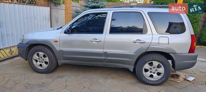 Mazda Tribute 2002