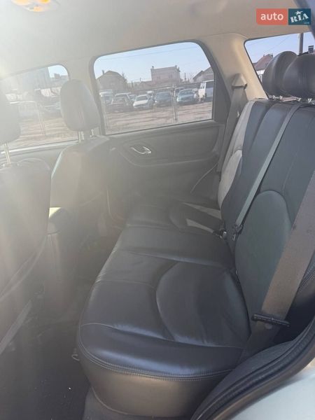 Внедорожник / Кроссовер Mazda Tribute 2004 в Сумах