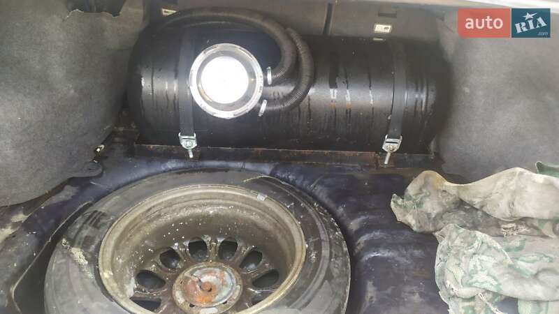 Седан Mazda Xedos 6 1993 в Корюковке