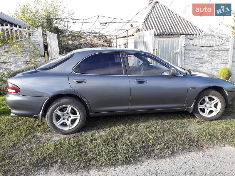 Седан Mazda Xedos 6 1992 в Кам'янець-Подільському фото 7 Седан Mazda Xedos 6 1992 в Кам'янець-Подільському