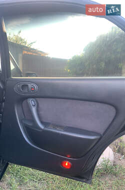Седан Mazda Xedos 6 1993 в 