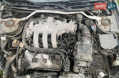 Седан Mazda Xedos 6 1995 в 