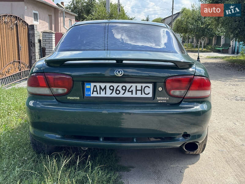 Седан Mazda Xedos 6 1997 в Коростишеві