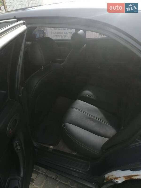 Седан Mazda Xedos 6 1994 в Херсоне