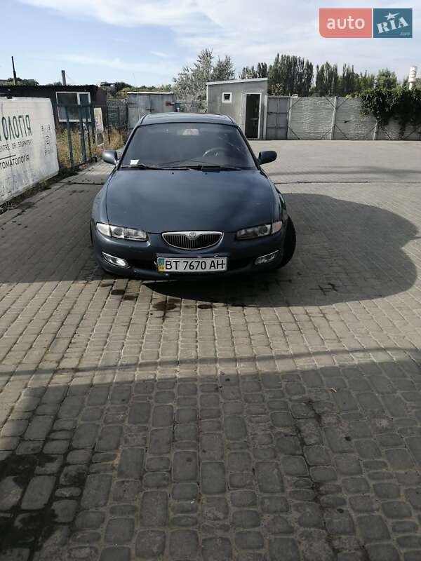 Седан Mazda Xedos 6 1994 в Херсоне