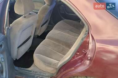 Седан Mazda Xedos 6 1998 в 