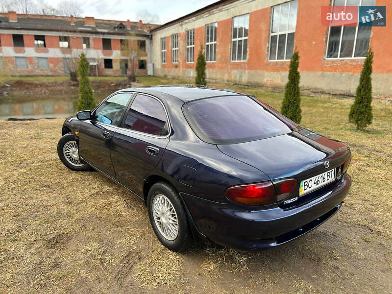 Седан Mazda Xedos 6 1998 в Дрогобыче