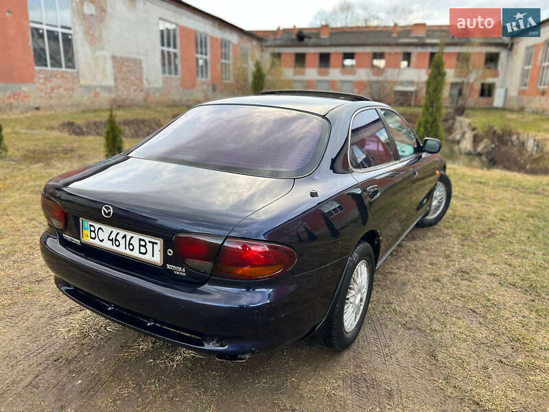 Седан Mazda Xedos 6 1998 в Дрогобыче