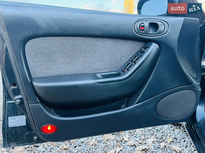 Седан Mazda Xedos 6 1996 в Харькове