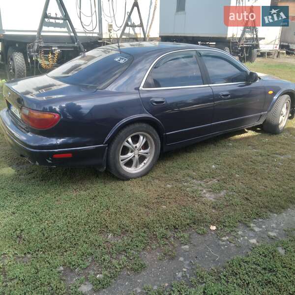 Седан Mazda Xedos 9 1995 в Кобеляках