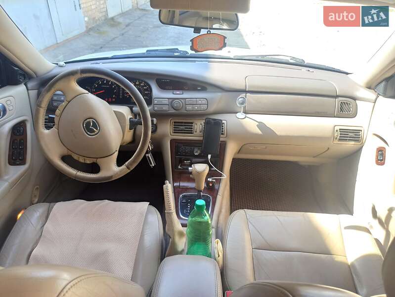 Седан Mazda Xedos 9 1994 в Киеве