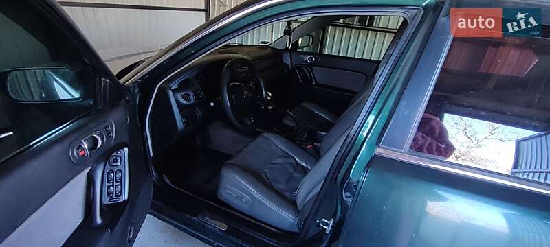 Седан Mazda Xedos 9 2000 в Хотине