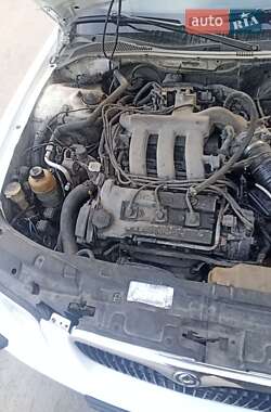 Седан Mazda Xedos 9 1996 в 