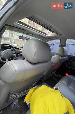 Седан Mazda Xedos 9 1993 в 