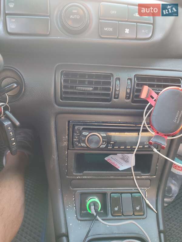 Седан Mazda Xedos 9 1996 в Киеве