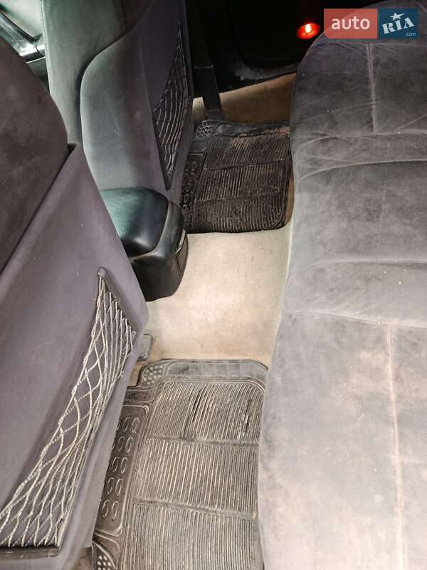 Седан Mazda Xedos 9 1997 в Бучачі