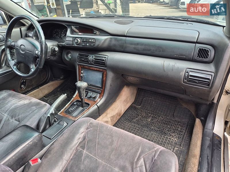 Седан Mazda Xedos 9 1996 в Сумах