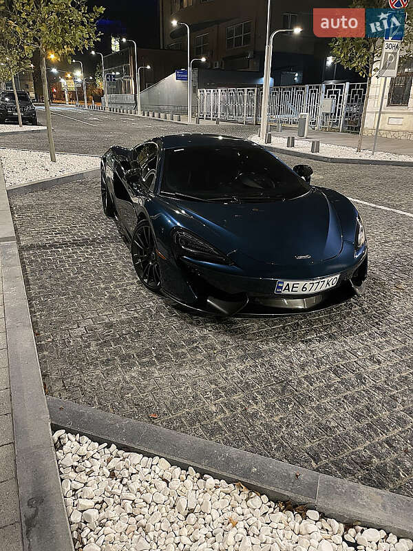 Купе McLaren 570S 2016 в Днепре