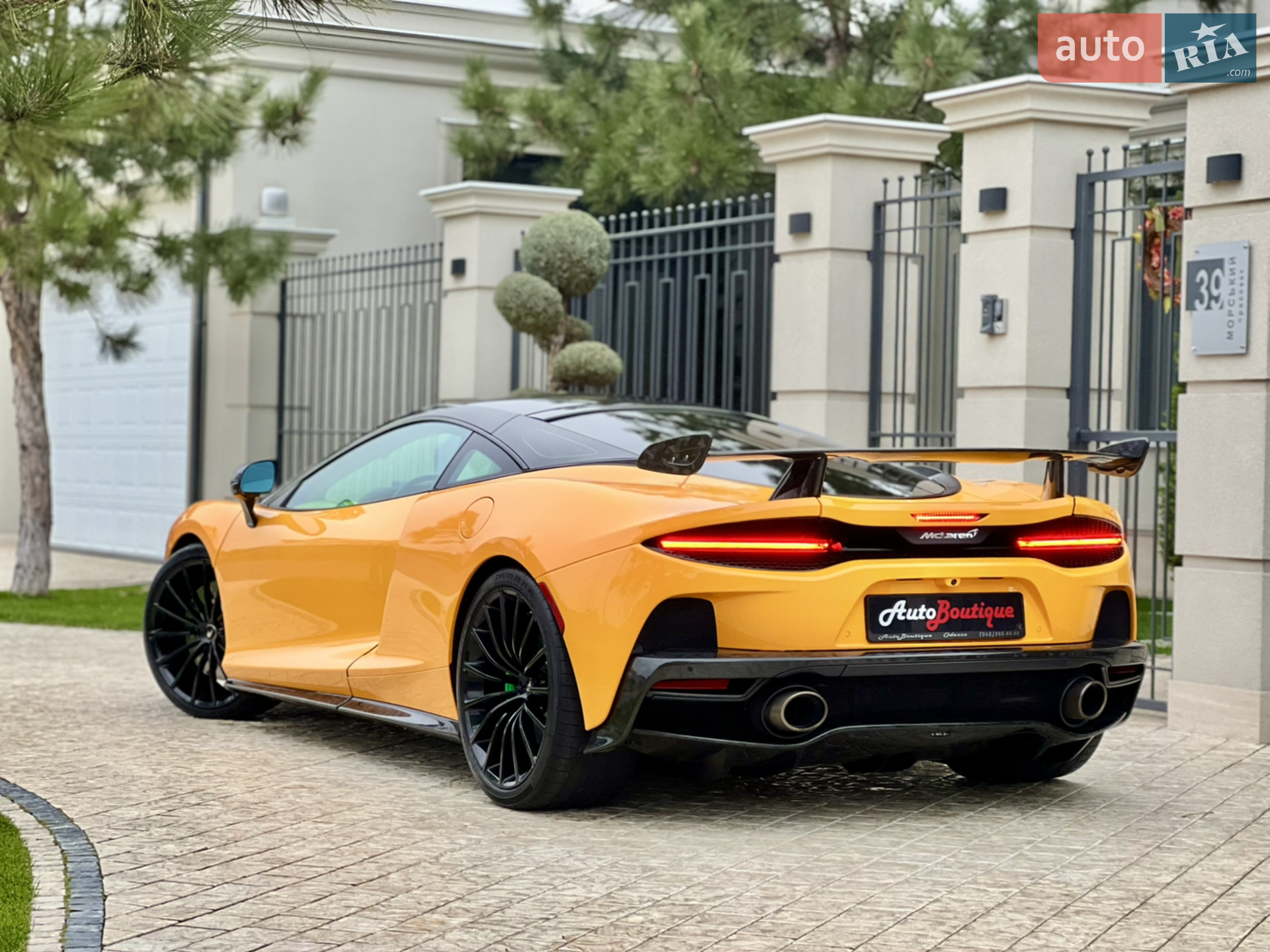 2019 McLaren GT - мініатюра 10
