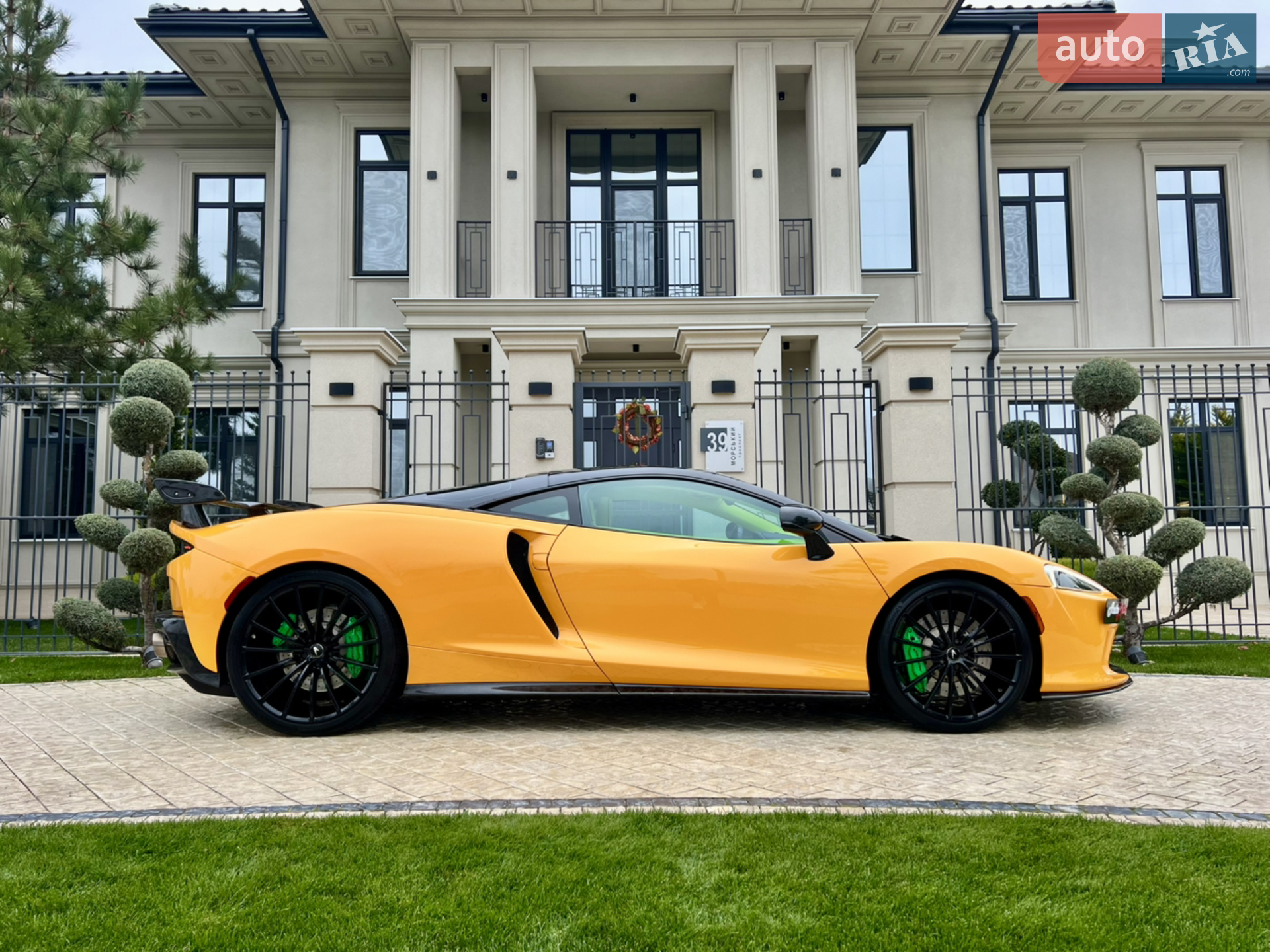2019 McLaren GT - мініатюра 22