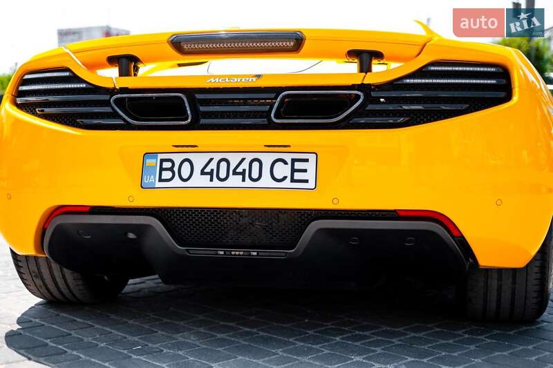 Купе McLaren MP4 2013 в Тернополі