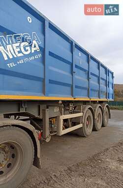 Зерновоз - прицеп MEGA MNW 2008 в Кременце