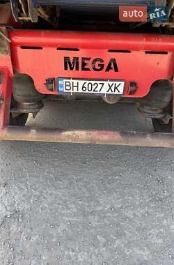 Самоскид напівпричіп MEGA MNW 2008 в 