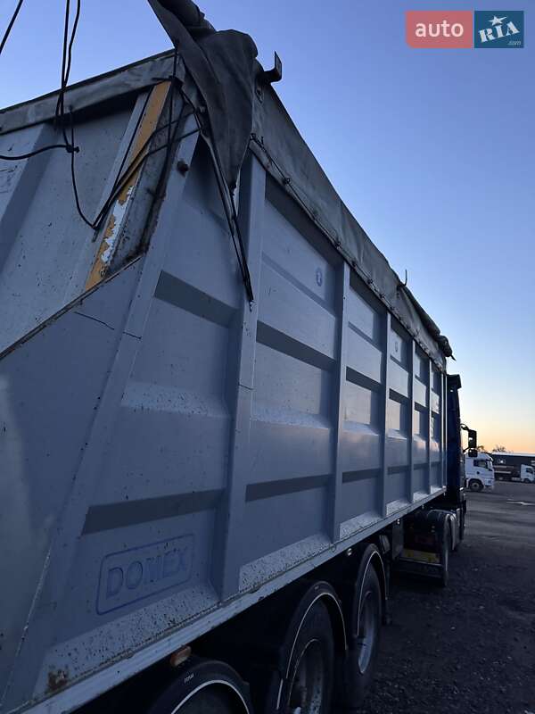 Самосвал полуприцеп MEGA MNW 2008 в Одессе