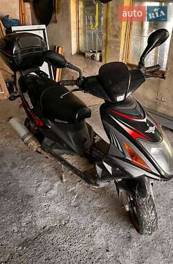 Скутер MegaStar Fit 2010 в 