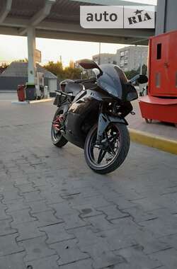 Спортбайк Megelli 250R 2011 в 
