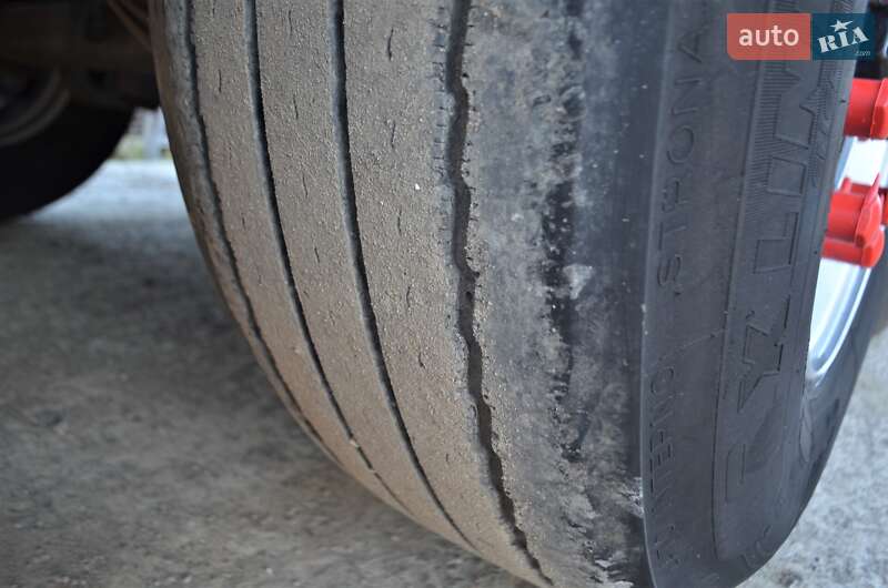 Цистерна полуприцеп Menci SA 2007 в Львове