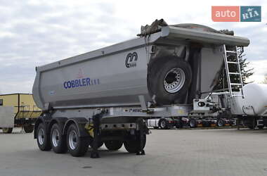 Самосвал полуприцеп Menci SA 2008 в Хусте