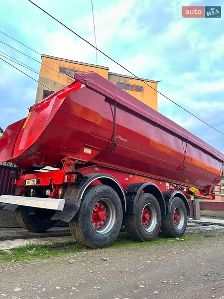 Самосвал полуприцеп Menci SA 2010 в Тячеве фото 5 Самосвал полуприцеп Menci SA 2010 в Тячеве