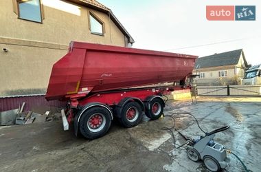 Самосвал полуприцеп Menci SA 2010 в Тячеве